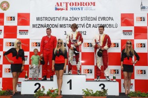 Petr Fulín ml. na stupních vítězů v Mostě (photo by Petr Frýba)
